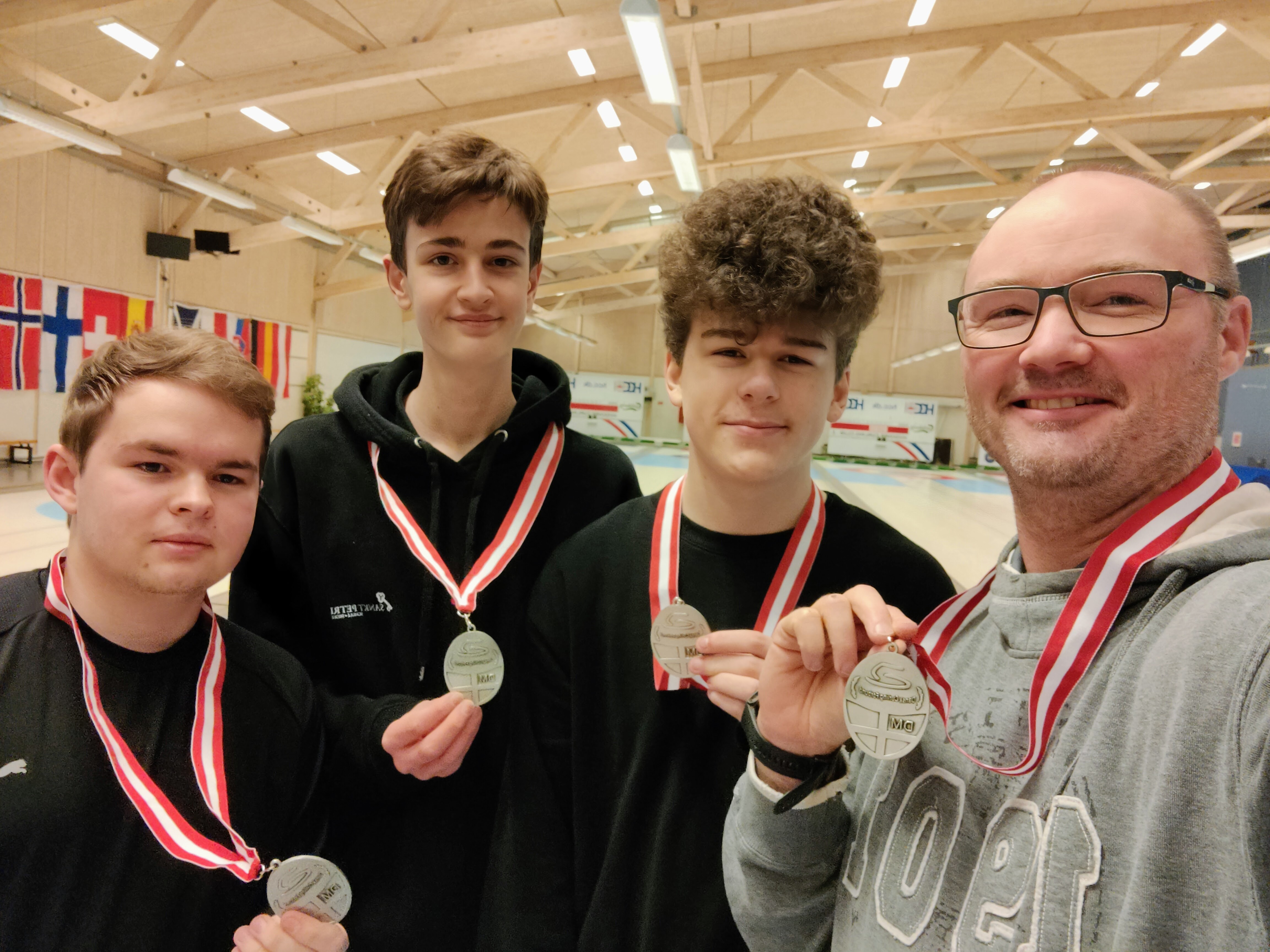 Team Rising Stars Vinder DM Junior Drenge 2022 • Gentofte Curling Club